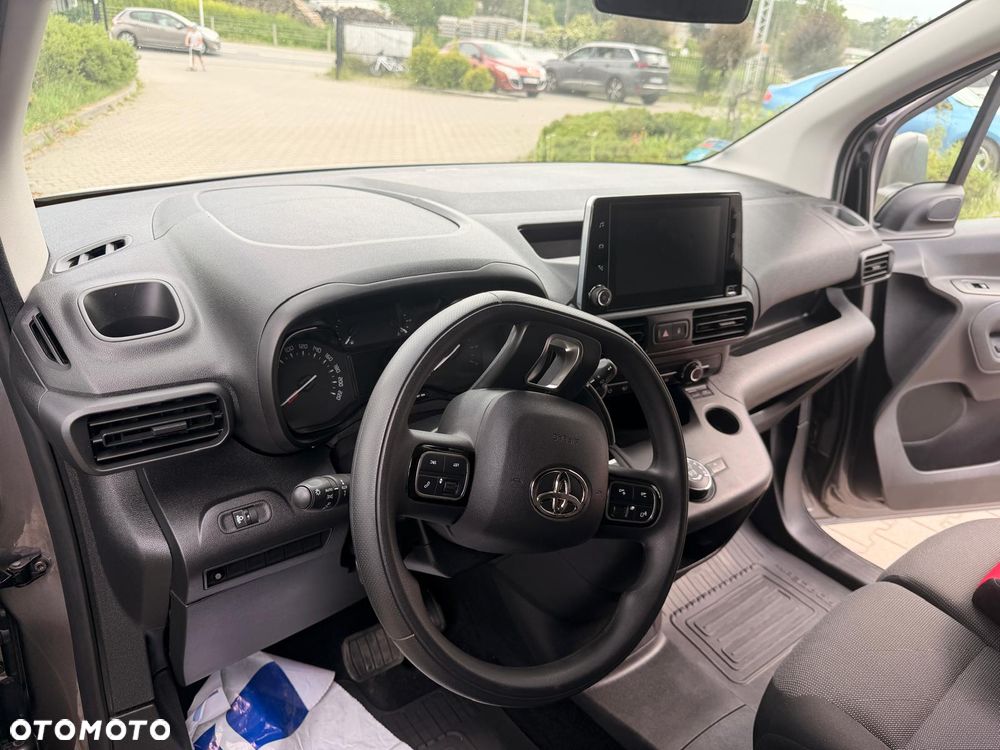 Toyota proace city - 11