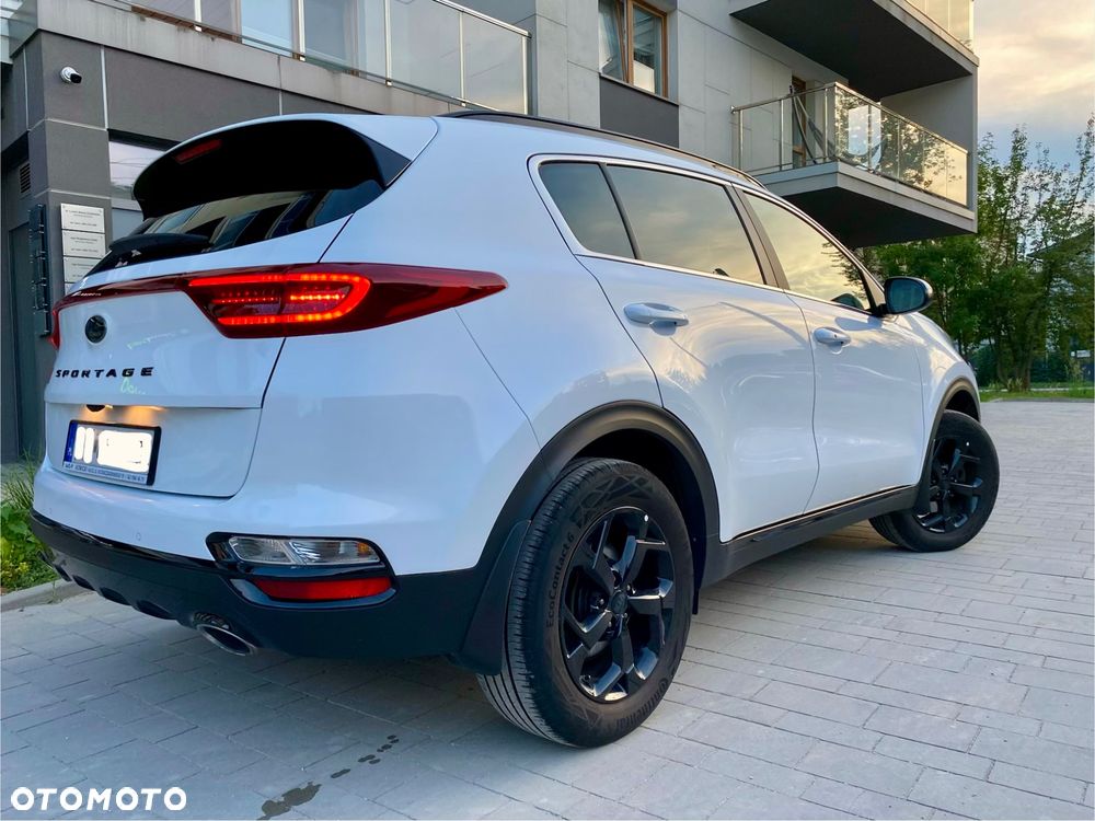 Kia Sportage 1.6 GDI Black Edition 2WD - 23