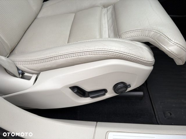 Volvo XC 60 T5 AWD Inscription - 13