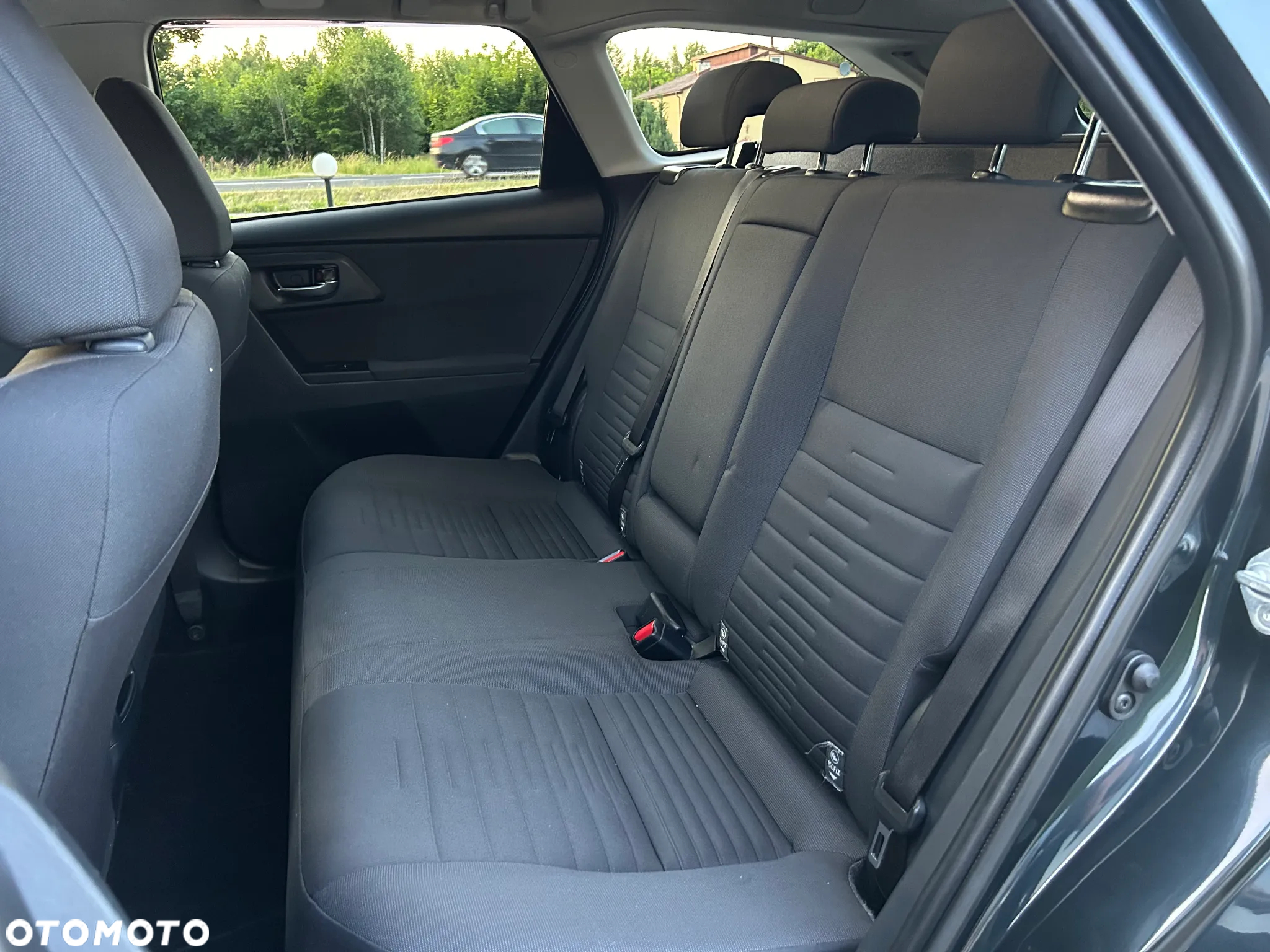 Toyota Auris Hybrid 135 Premium - 28