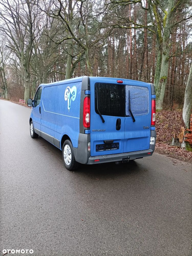 Renault Trafic - 6