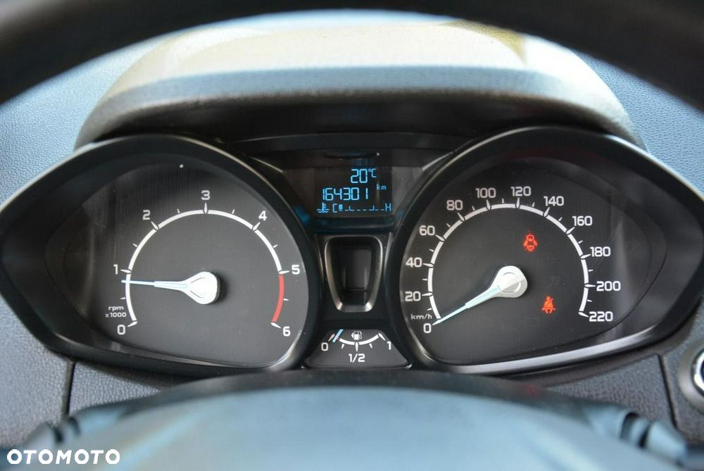 Ford EcoSport 1.5 TDCi TREND - 26