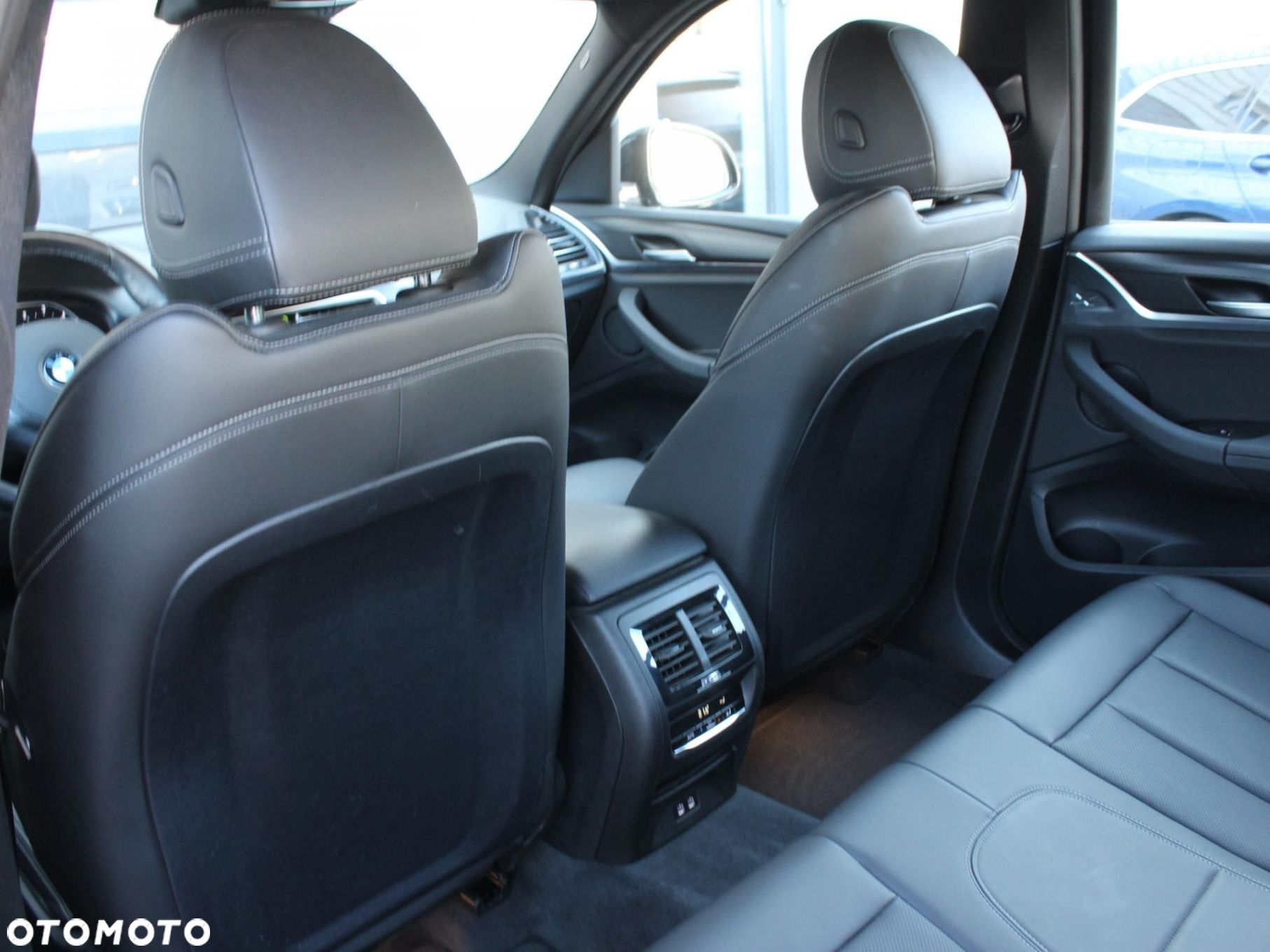 BMW X3 - 16