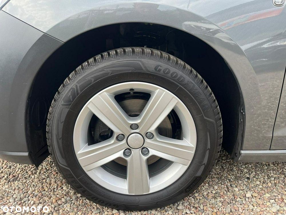 Volkswagen Caddy - 38