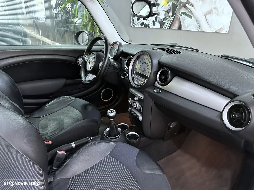 MINI 3 Portas Cooper - 18