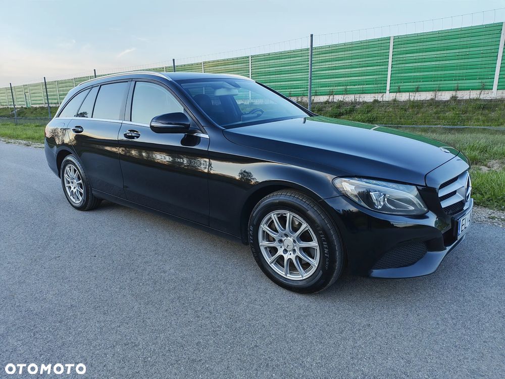 Mercedes-Benz Klasa C 200 d 7G-TRONIC - 25