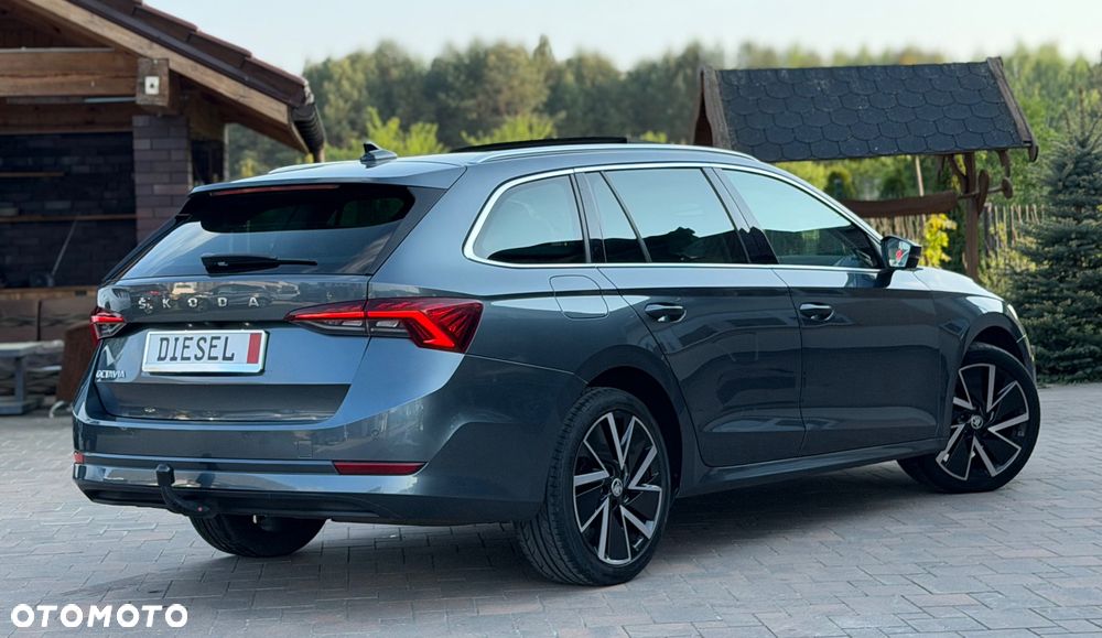 Skoda Octavia 2.0 TDI Sportline DSG - 18