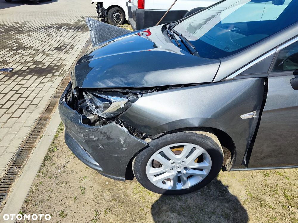 Opel Astra 1.6 D Start/Stop Dynamic - 5