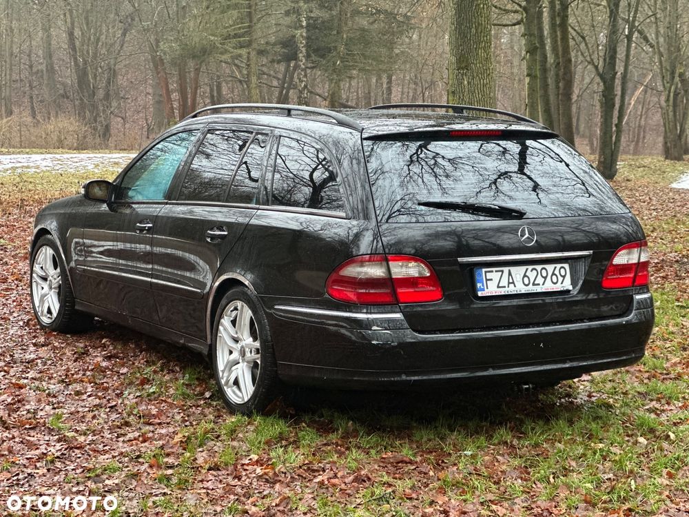 Mercedes-Benz Klasa E 320 CDI T Avantgarde - 5