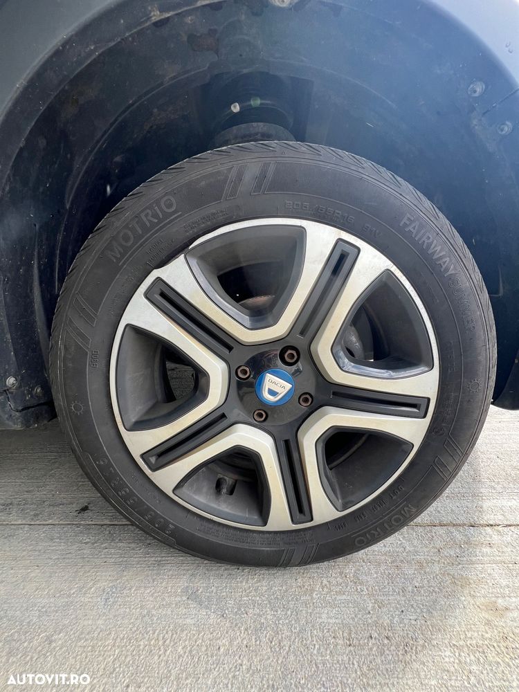 Dacia Sandero Stepway TCe 90 MT6 Comfort - 5