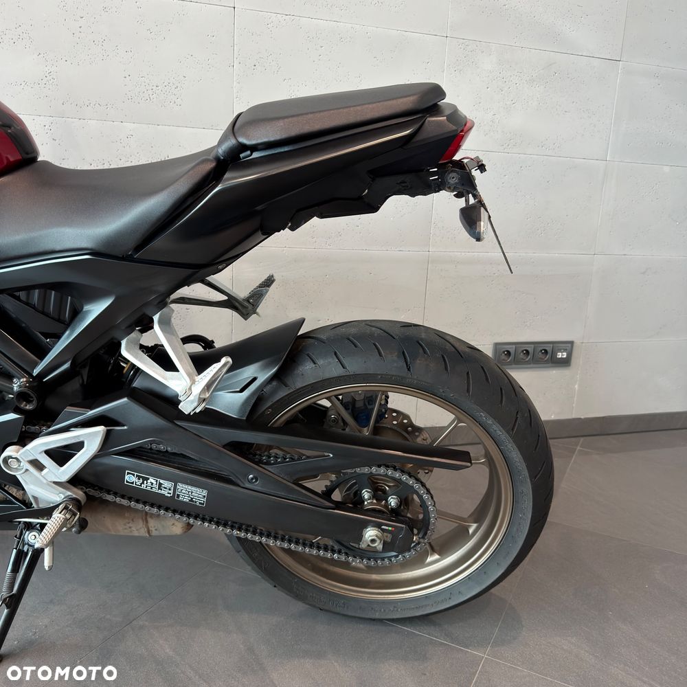 Honda CB - 11