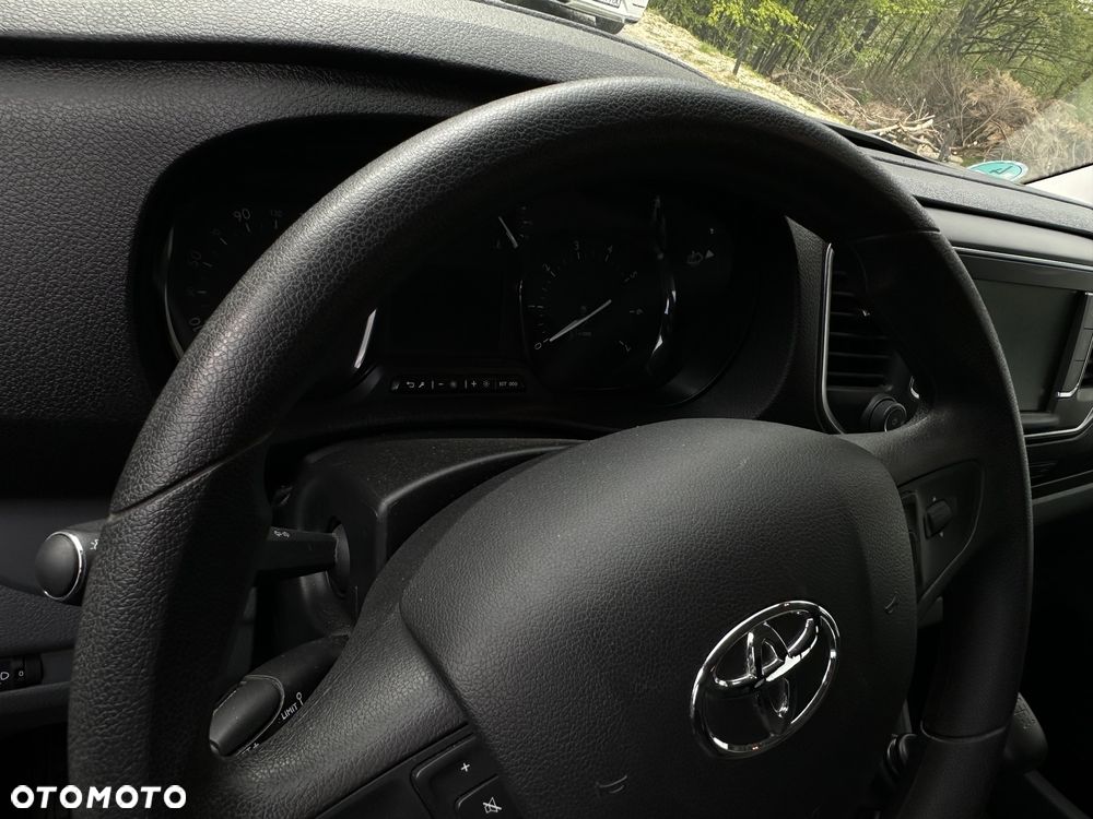Toyota ProAce - 30