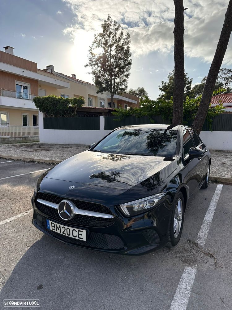 Mercedes-Benz A 180 Limousine - 1