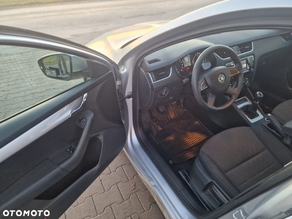 Skoda Octavia 1.6 TDI Green tec 4x4 Ambition - 15