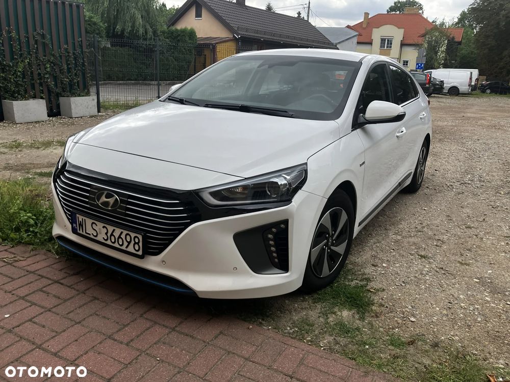 Hyundai IONIQ Hybrid Business - 1