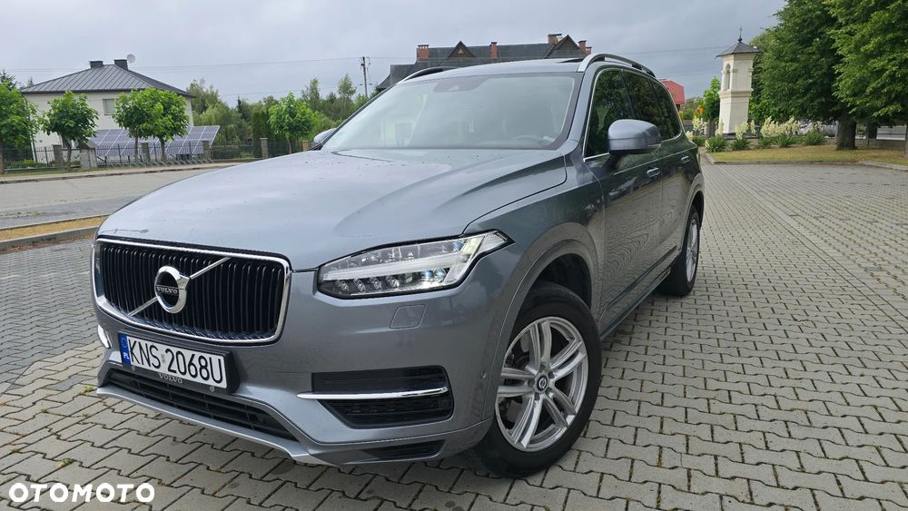 Volvo XC 90 D5 AWD Geartronic Momentum - 10