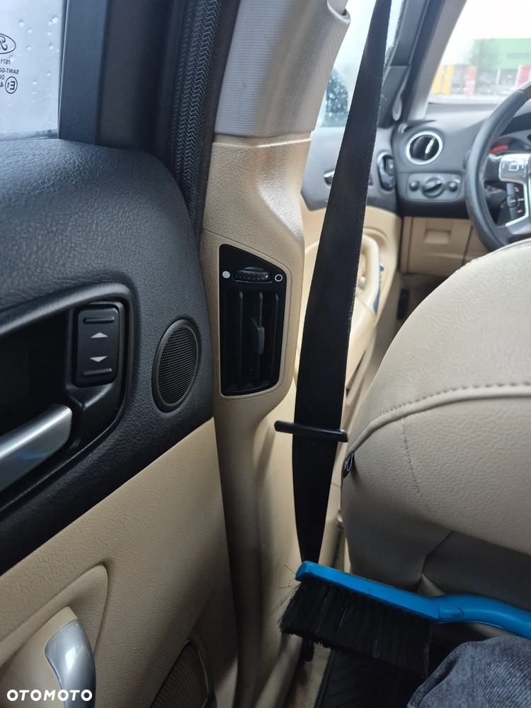 Ford Mondeo 2.2 TDCi Ghia - 8