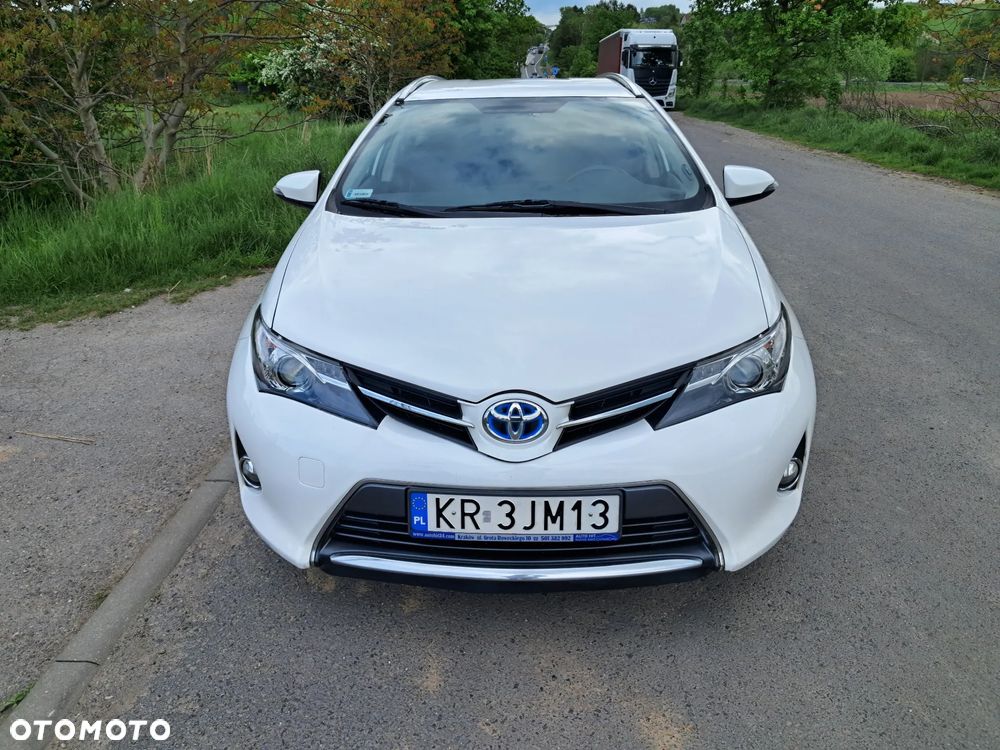 Toyota Auris - 2