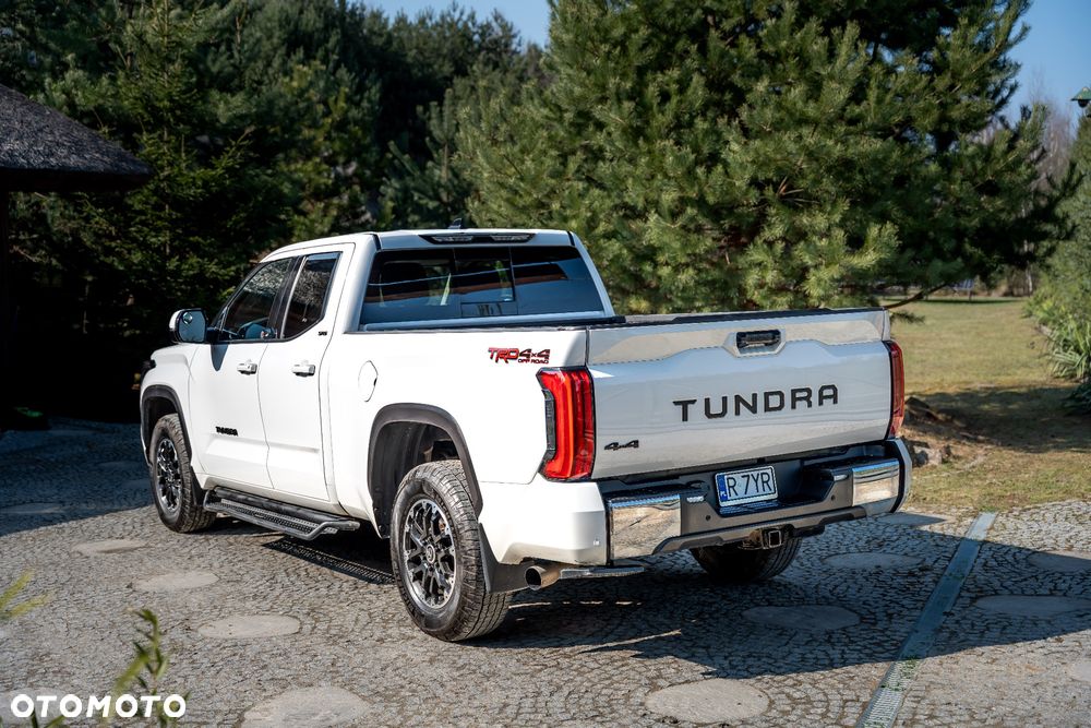 Toyota Tundra - 3