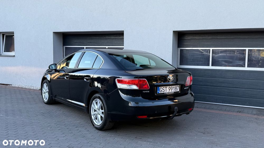 Toyota Avensis 2.0 D-4D Platinium - 3