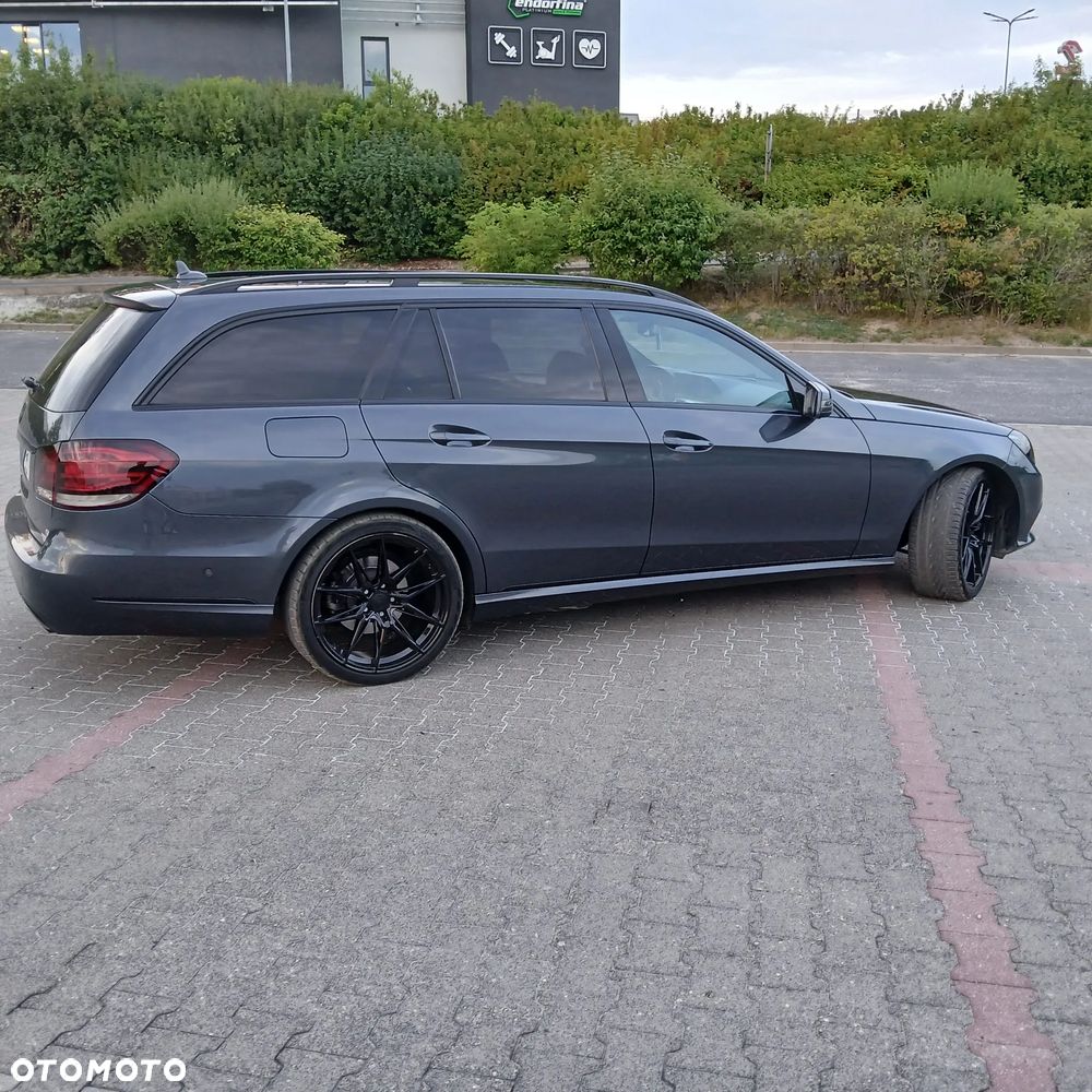 Mercedes-Benz Klasa E 220 BlueTEC 4-Matic Avantgarde - 14