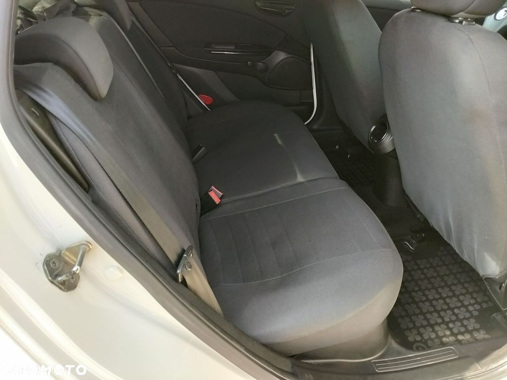 Fiat Bravo 1.4 16V Dynamic Euro5 - 7