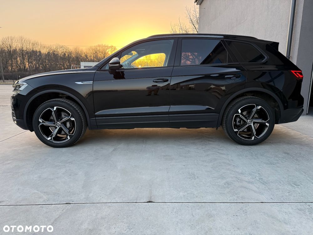 Volkswagen Touareg 3.0 V6 TDI SCR 4Mot - 3