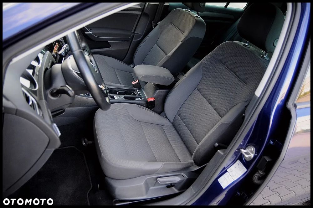 Volkswagen Golf 1.6 TDI SCR Comfortline - 26