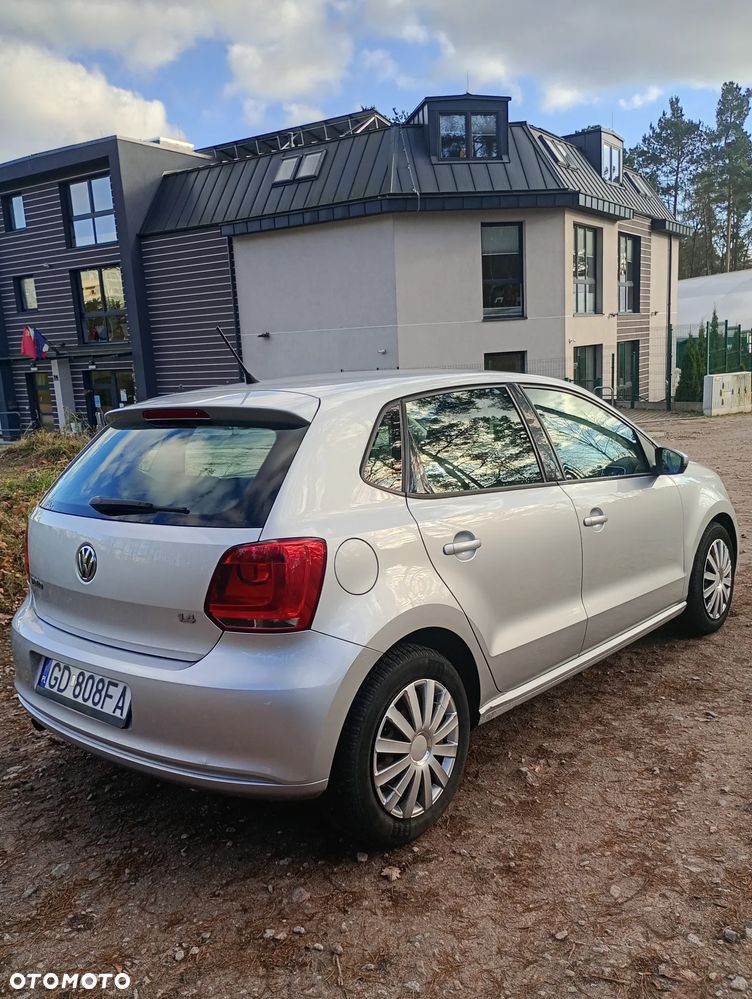 Volkswagen Polo 1.4 16V Comfortline - 3