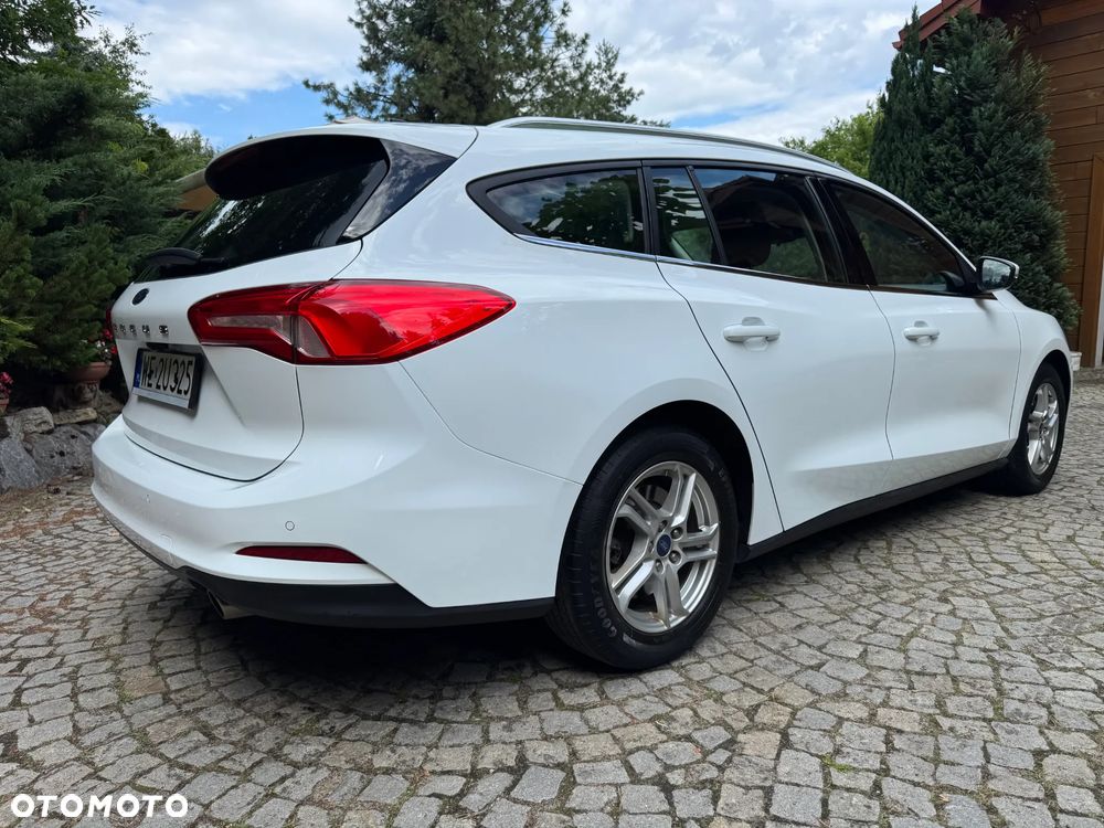 Ford Focus 1.5 EcoBlue Connected - 6