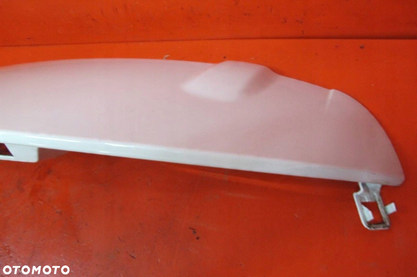 RENAULT CLIO IV 4 SPOILER LOTKA ŚWIATŁO STOP KLAPY TYŁ TYLNEJ OV369 - 4