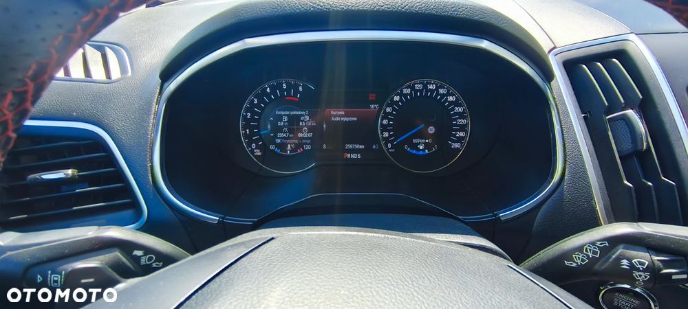 Ford S-Max 2.0 TDCi Titanium PowerShift - 9
