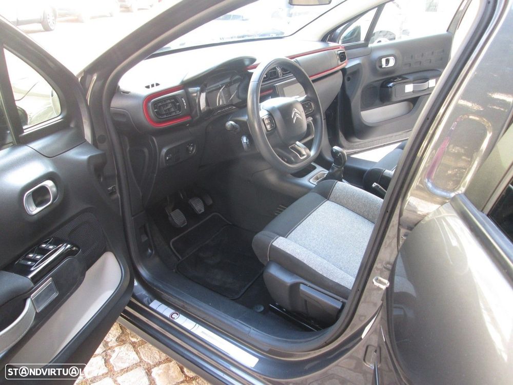 Citroën C3 1.2 PureTech C-Series - 10