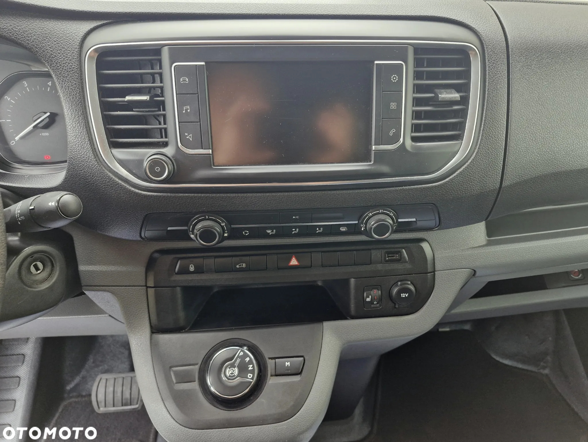 Citroën Jumpy, wersja M, automat, klima, kamera cofania - 15