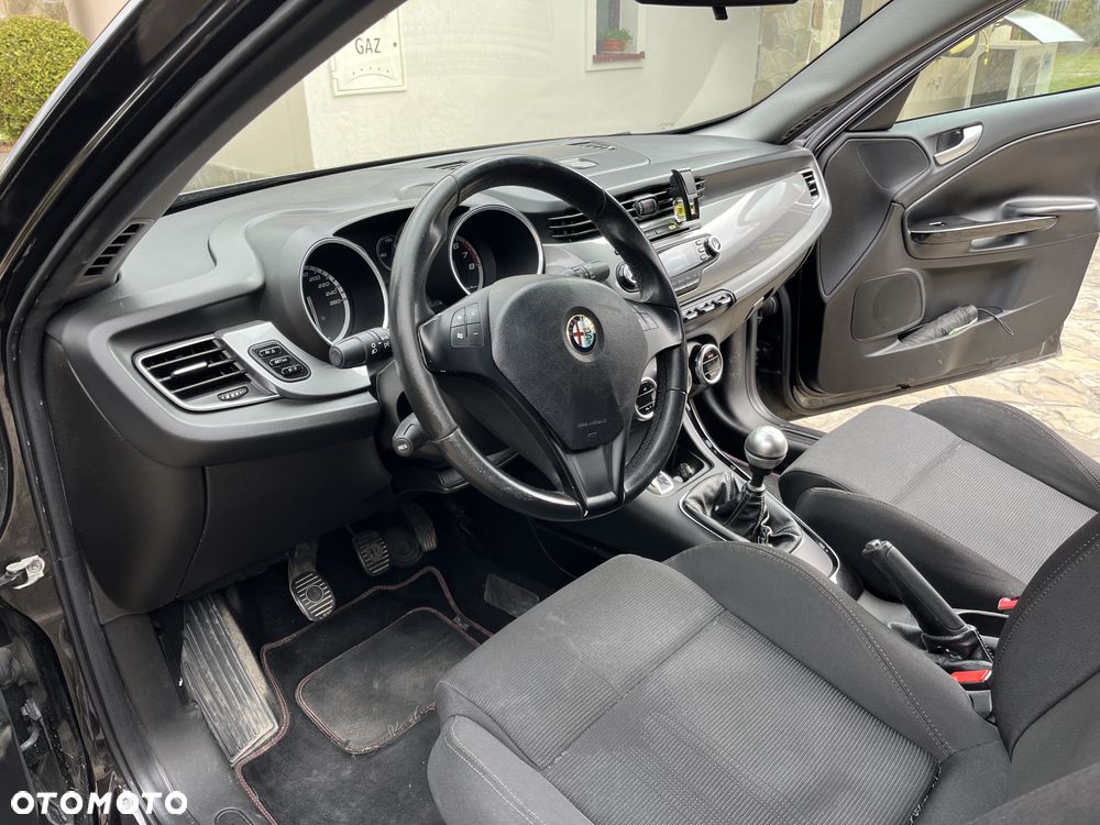 Alfa Romeo Giulietta 1.4 TB 16V - 8