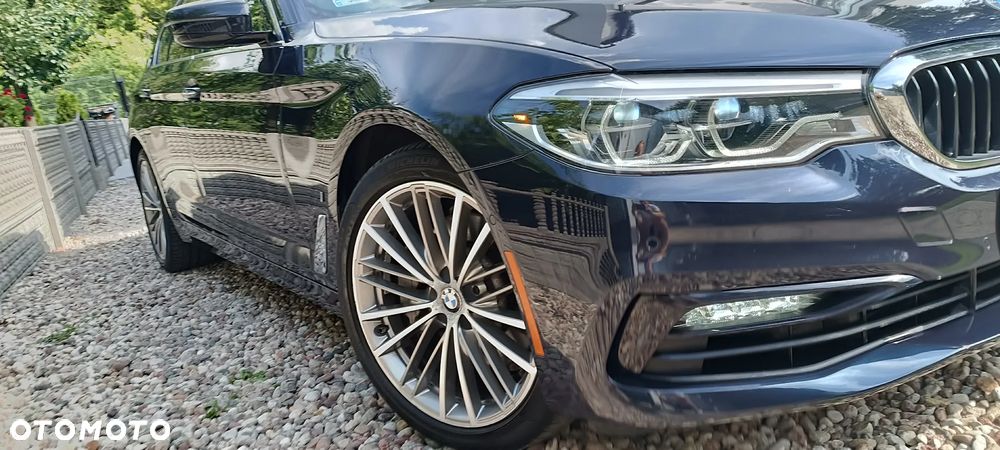 BMW Seria 5 530e iPerformance Luxury Line - 16