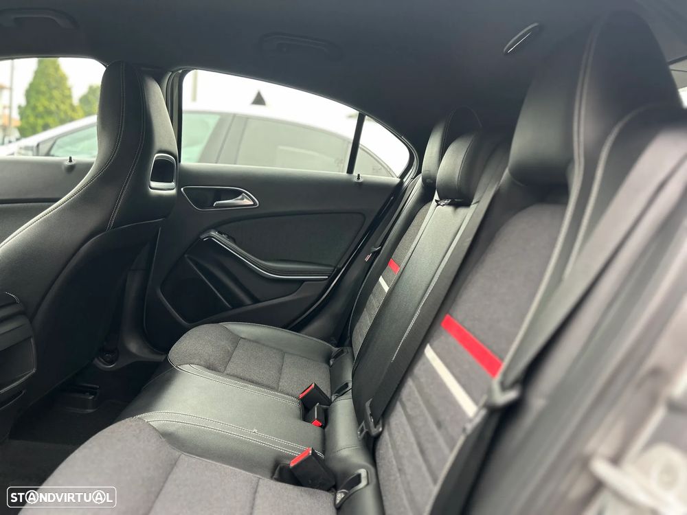 Mercedes-Benz A 180 CDI (BlueEFFICIENCY) Urban - 22