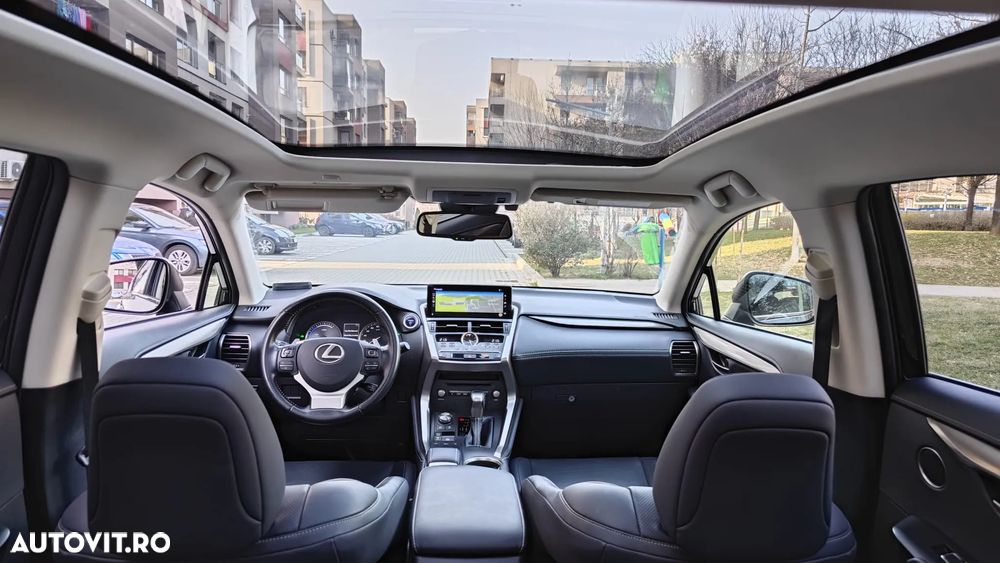 Lexus Seria NX 300h E-FOUR - 3