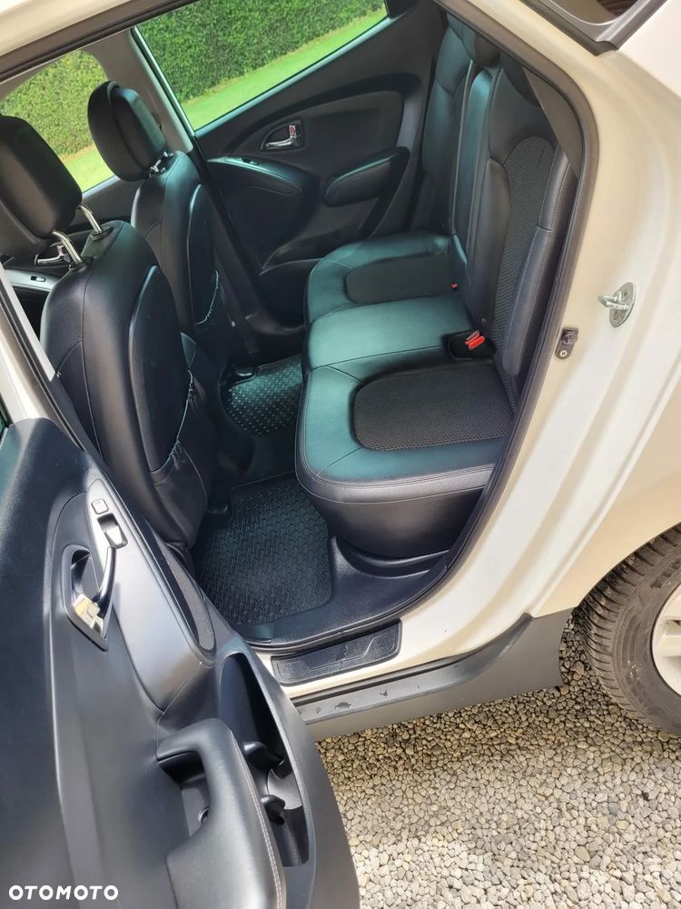 Hyundai ix35 - 13