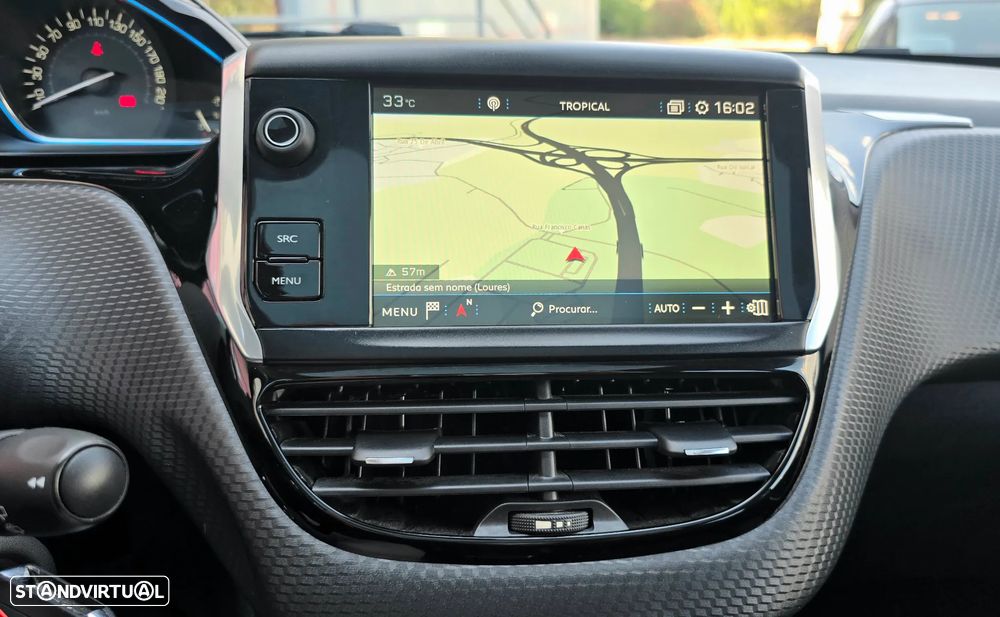 Peugeot 2008 PureTech 110 GPF Stop&Start EAT6 Allure - 17
