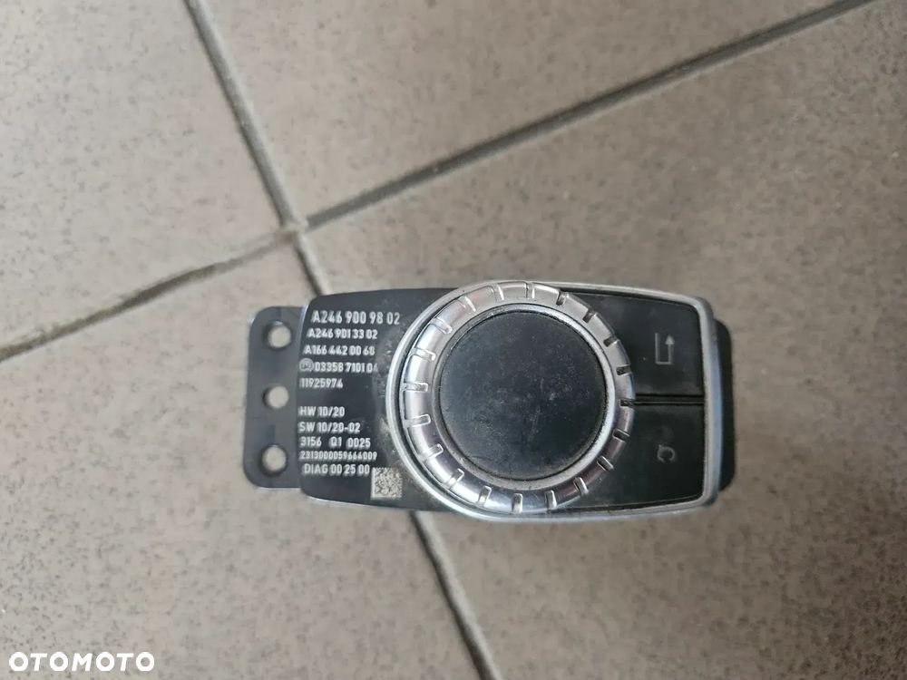 Pokrętło sterowania nawigacją MERCEDES-BENZ B (W246, W242) A2469009802 1.8L - 1