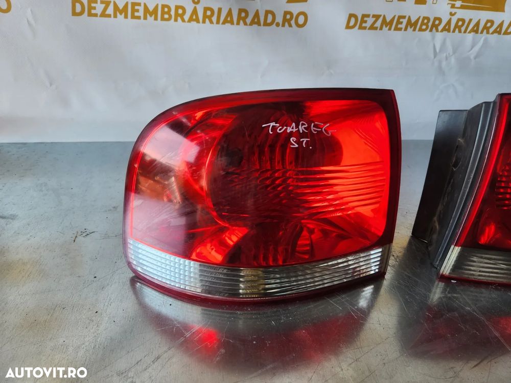 Stopuri Lampa Stop Tripla Stanga Dreapta Vw Touareg 7L Dreapta Cu Mic Defect - Dezmembrari Arad - 4