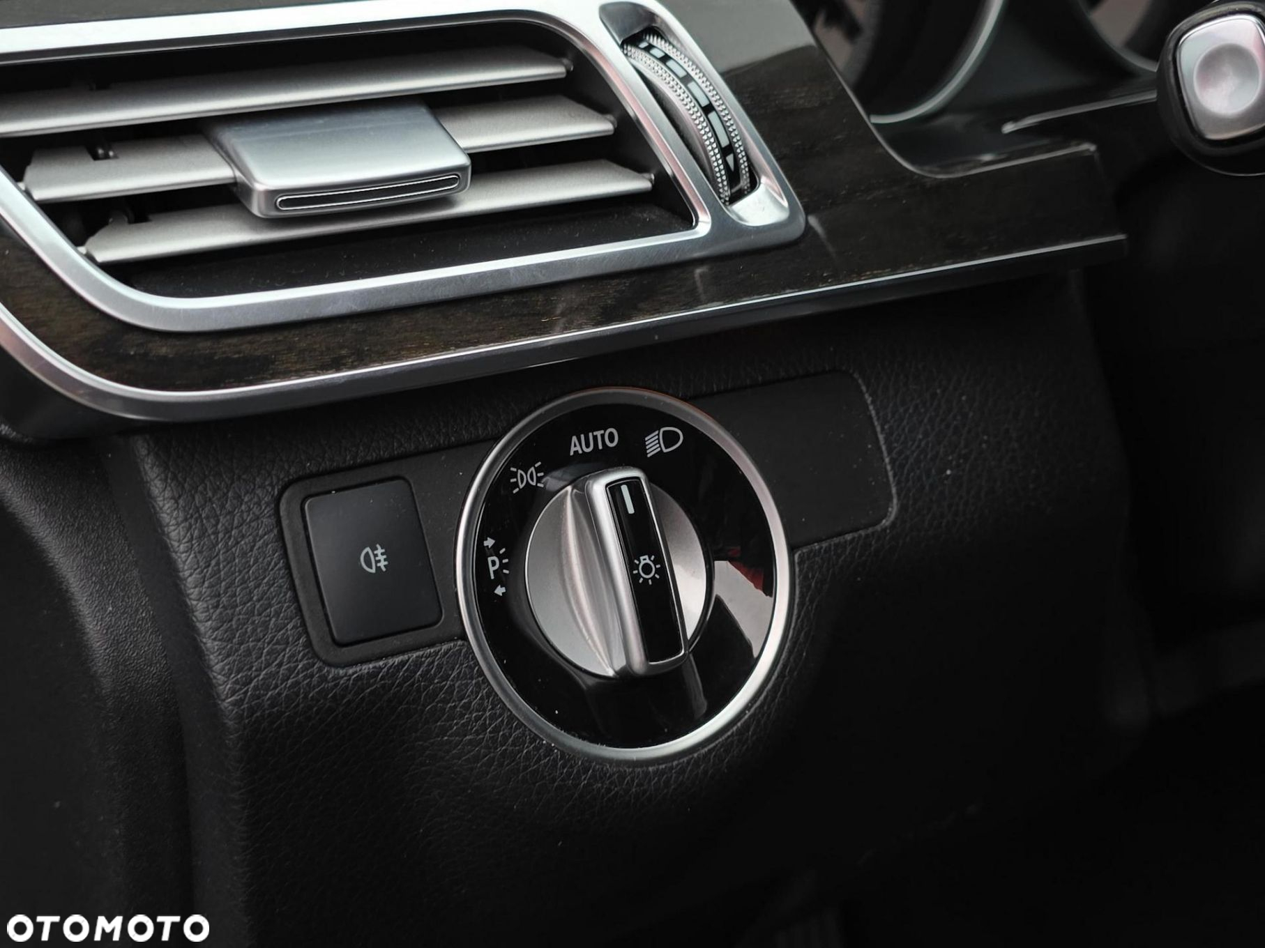 Mercedes-Benz Klasa E 200 CDI Avantgarde - 14