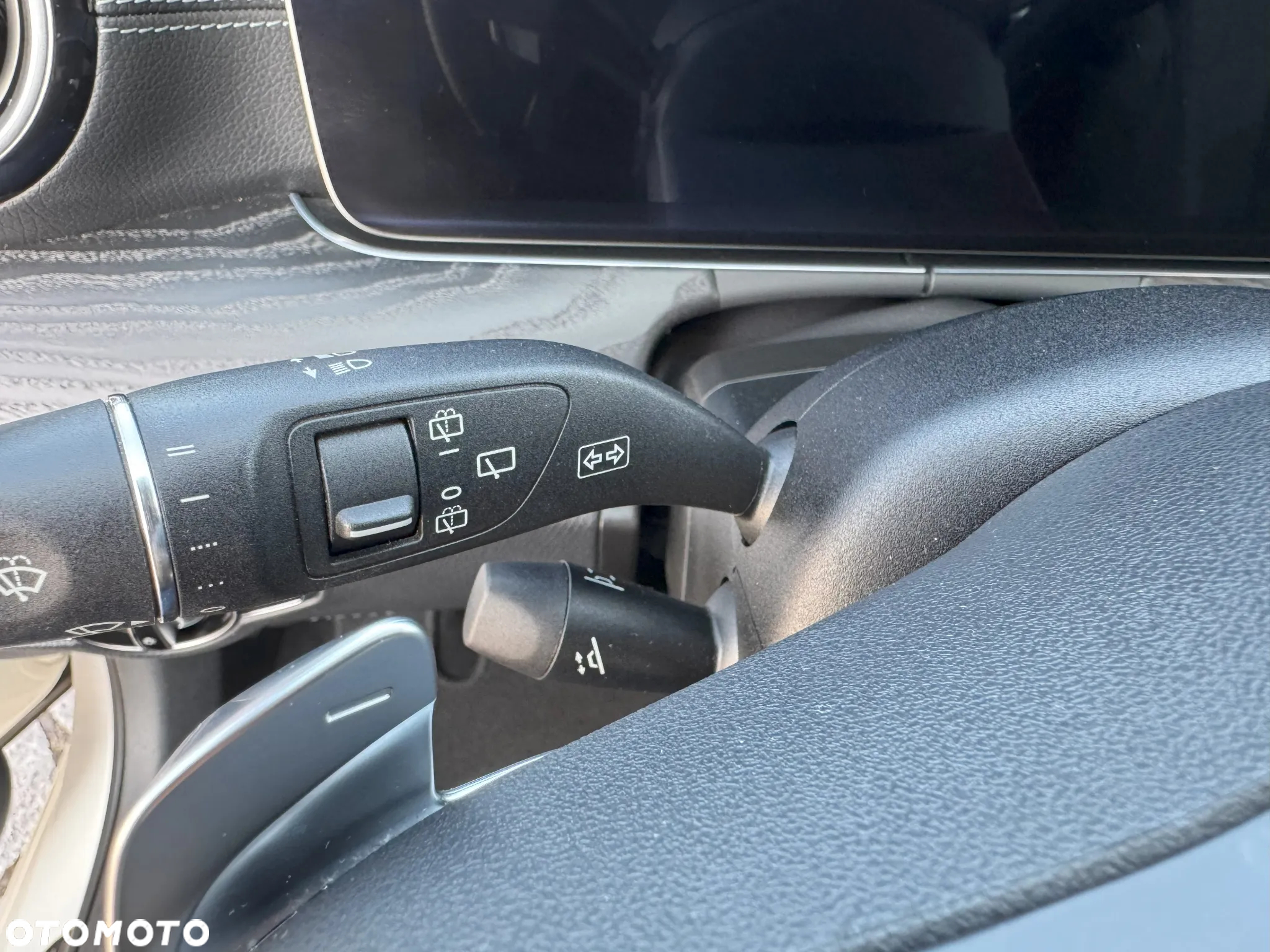 Mercedes-Benz Klasa E - 20