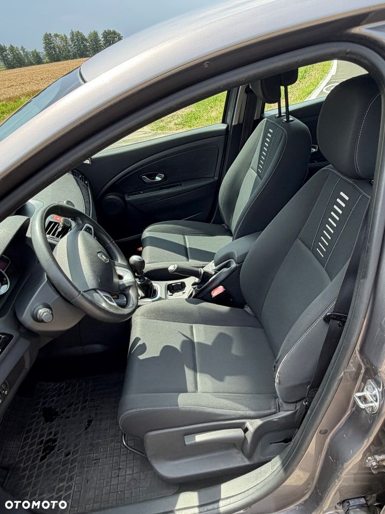 Renault Megane 1.5 dCi Dynamique - 5