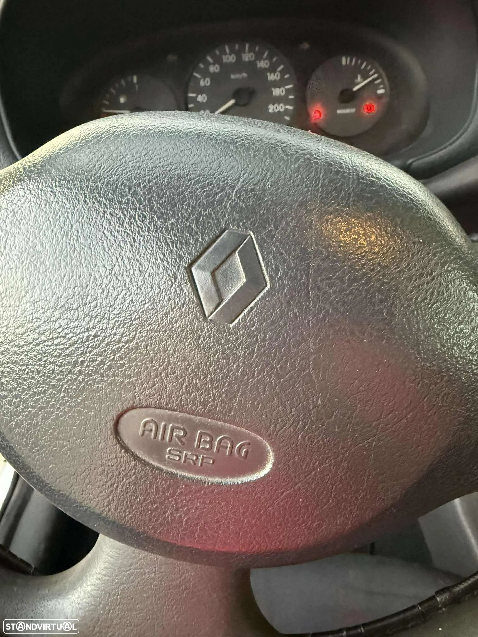 Renault Clio 1.9 D RN - 29