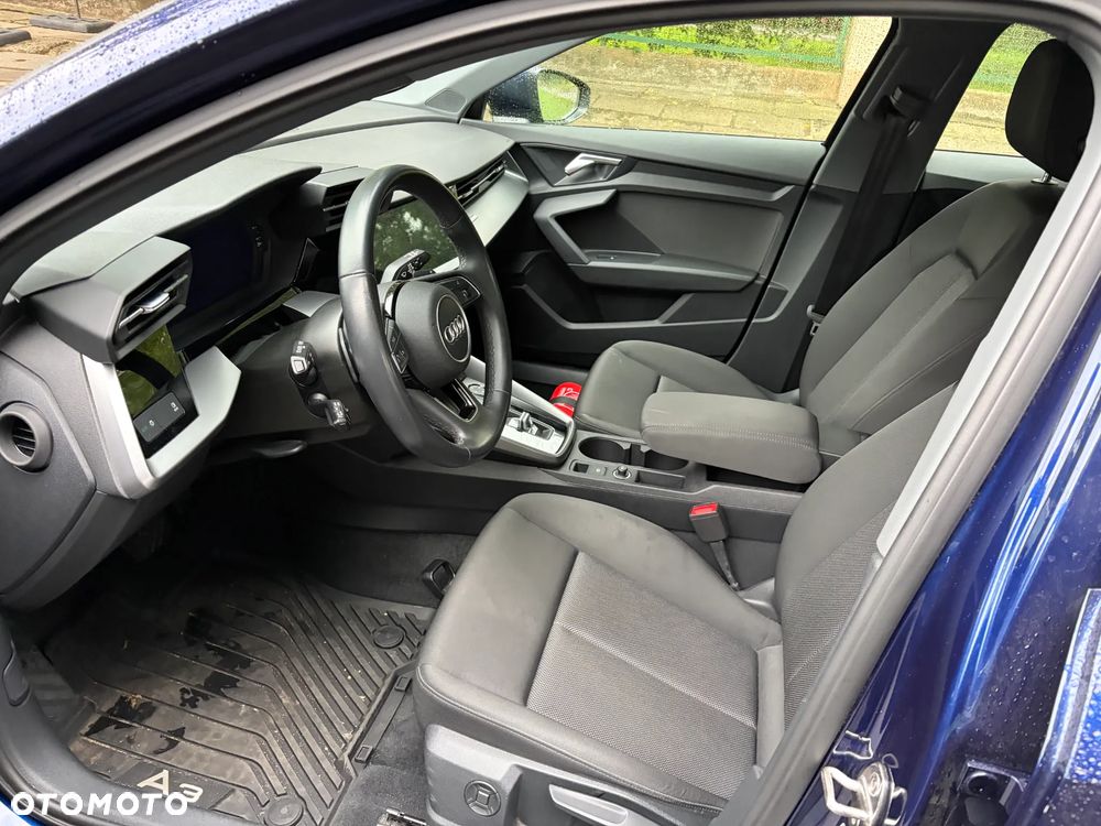 Audi A3 Sportback 30 TDI S tronic - 12