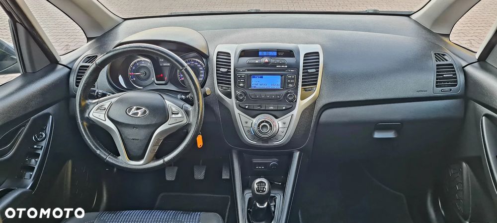 Hyundai ix20 1.4 blue Comfort - 25