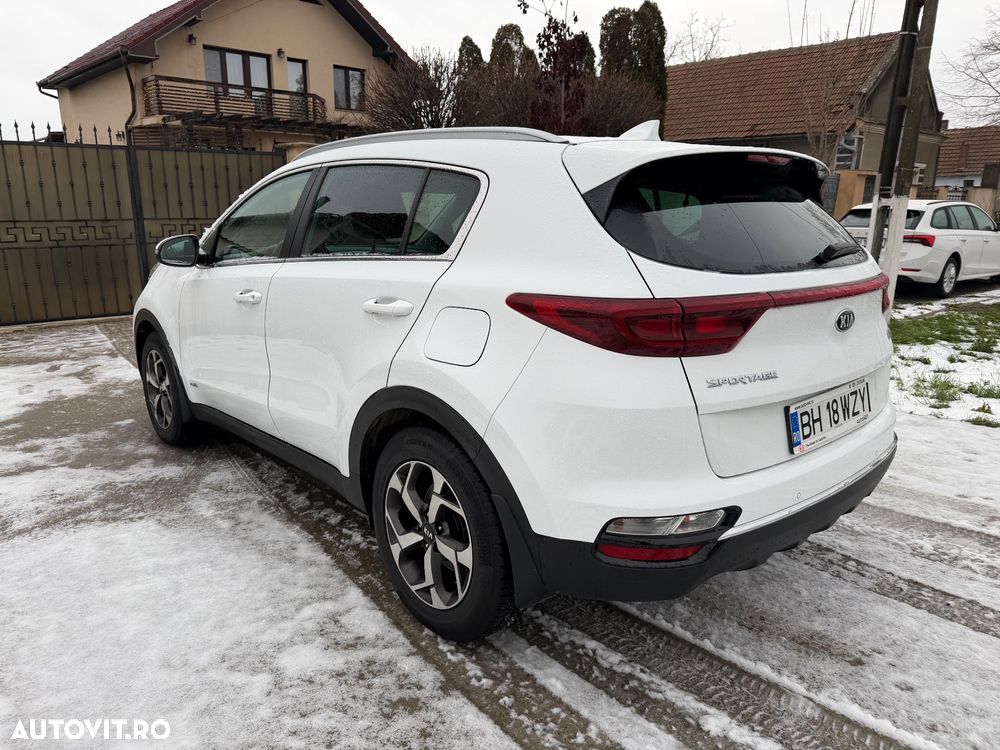 Kia Sportage 1.6 DSL MHEV 6MT HP 4x4 Style - 4