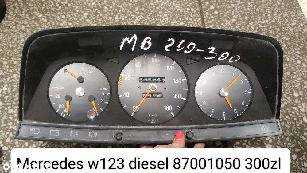 Licznik prędkościomierz Mercedes w124 w123 w201 MB190 diesel Mercedes 814-817 kaczka - 5